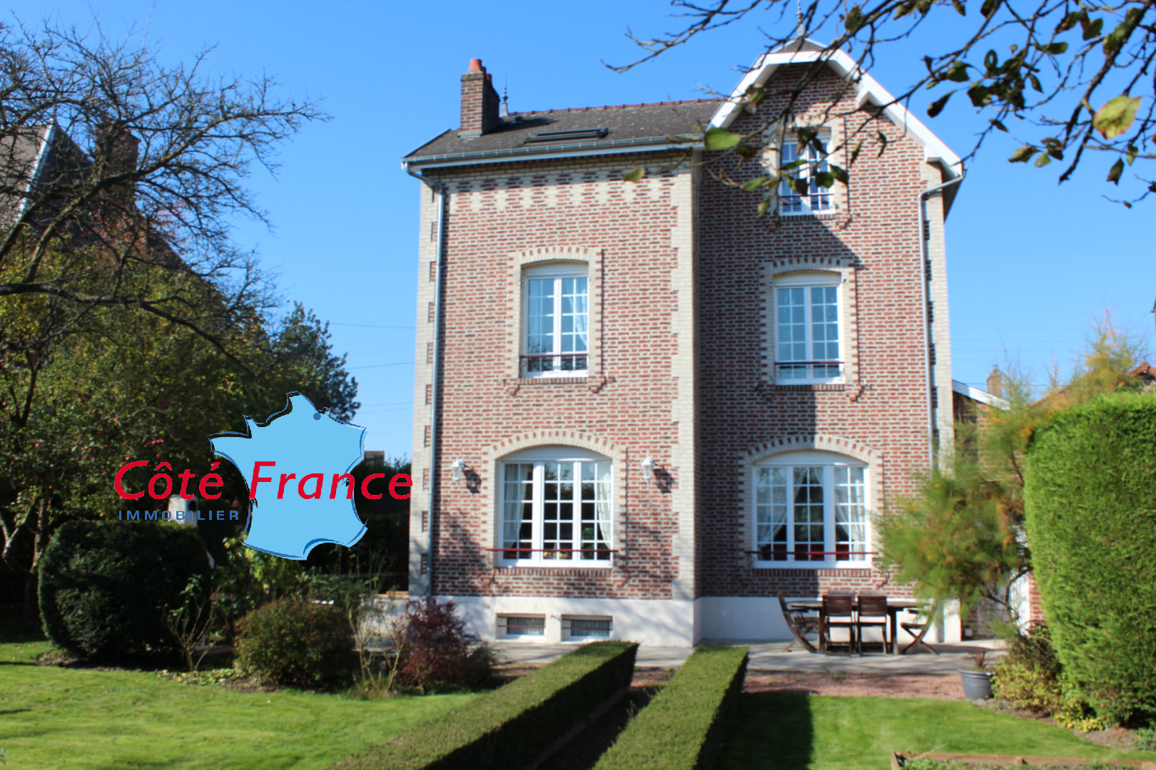 Maison à Vendre Ferrières-en-gâtinais Par Maitre Bauchy